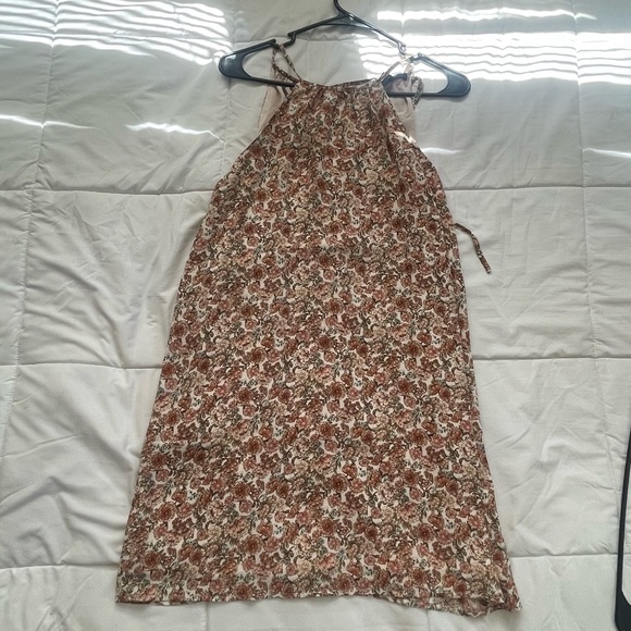 Size medium - Picture 2 of 4